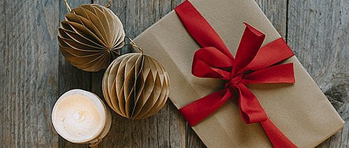 Weihnachtliche Deko und Gutschein